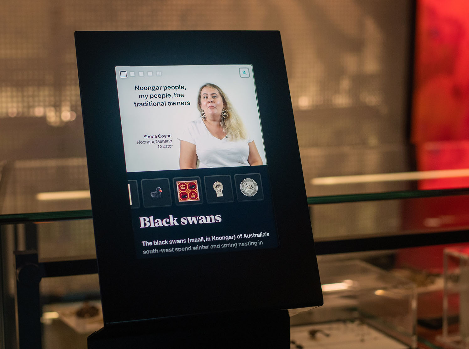 Digital object label interface close-up